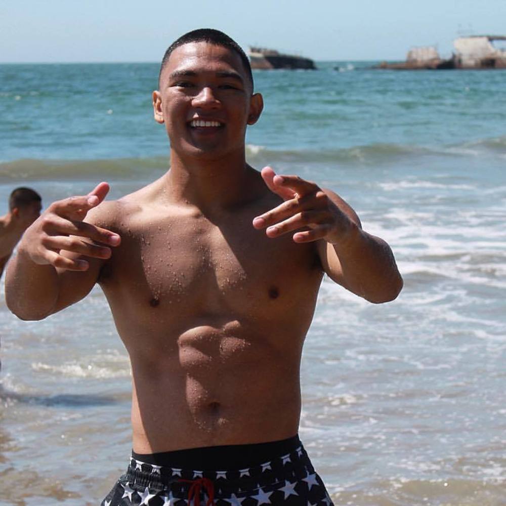 Meet your Posher, Kenneth